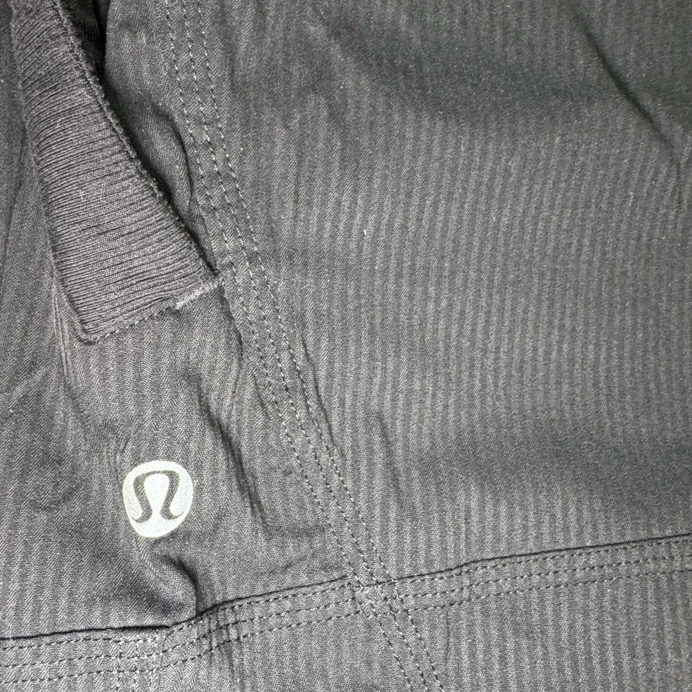 Lululemon dance studio cropped - Picture 4 of 4